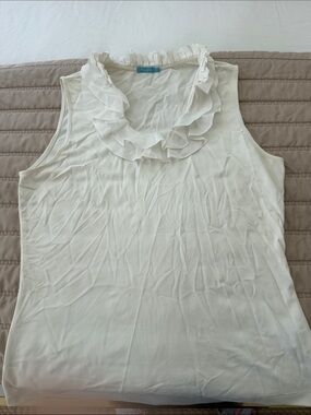 Sleeveless Ruffle-Neck Tank Top in Cream